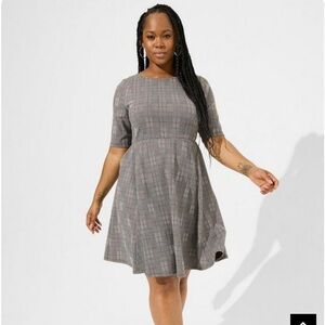 Torrid Gray Plaid Skater Dress Size 1x